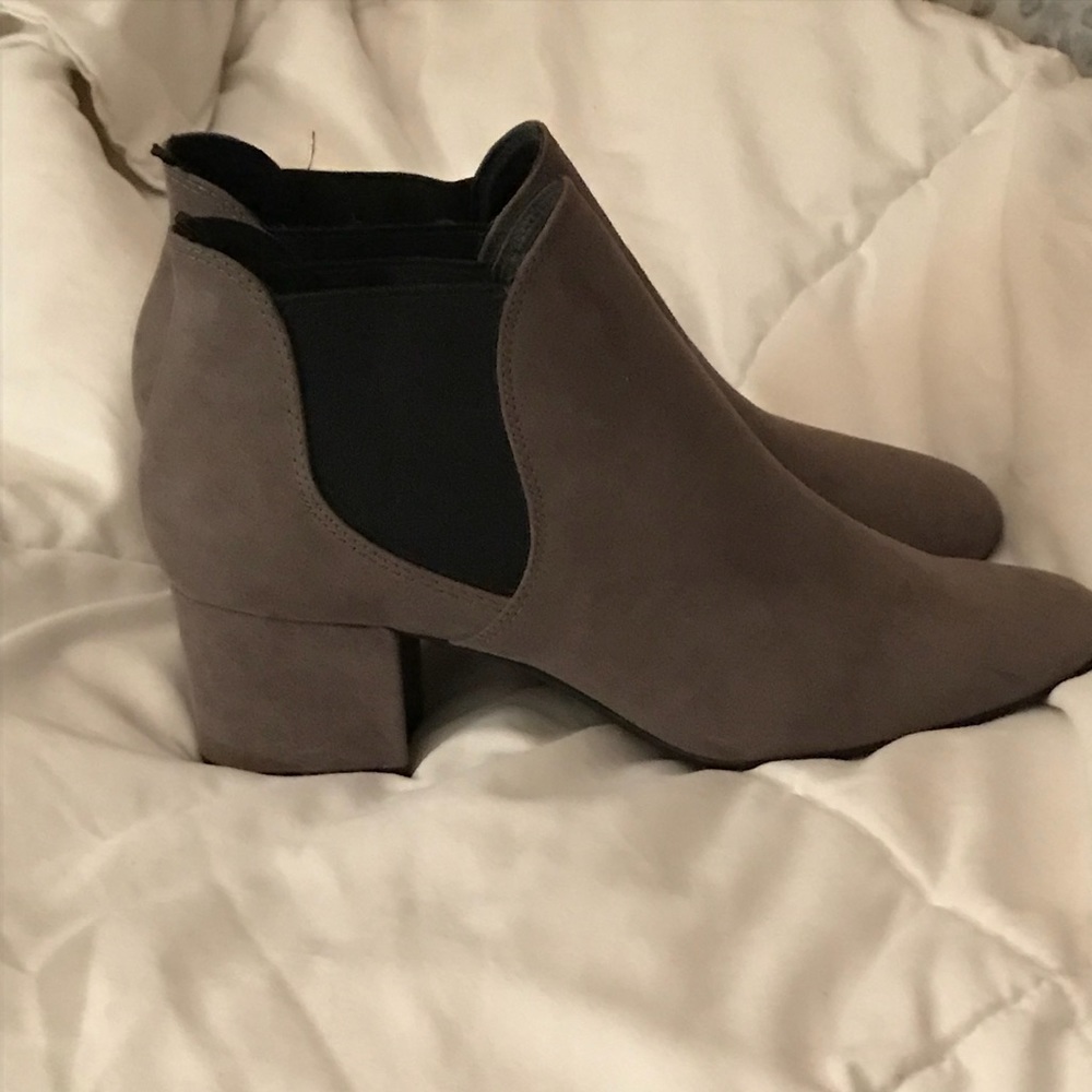 H&M Grey colorblock ankle booties